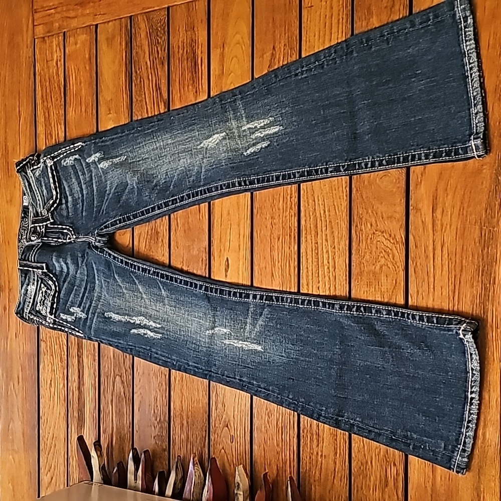 Miss Me Girls Distresses Demin Jean's - Sz 10 - LIKE NEW